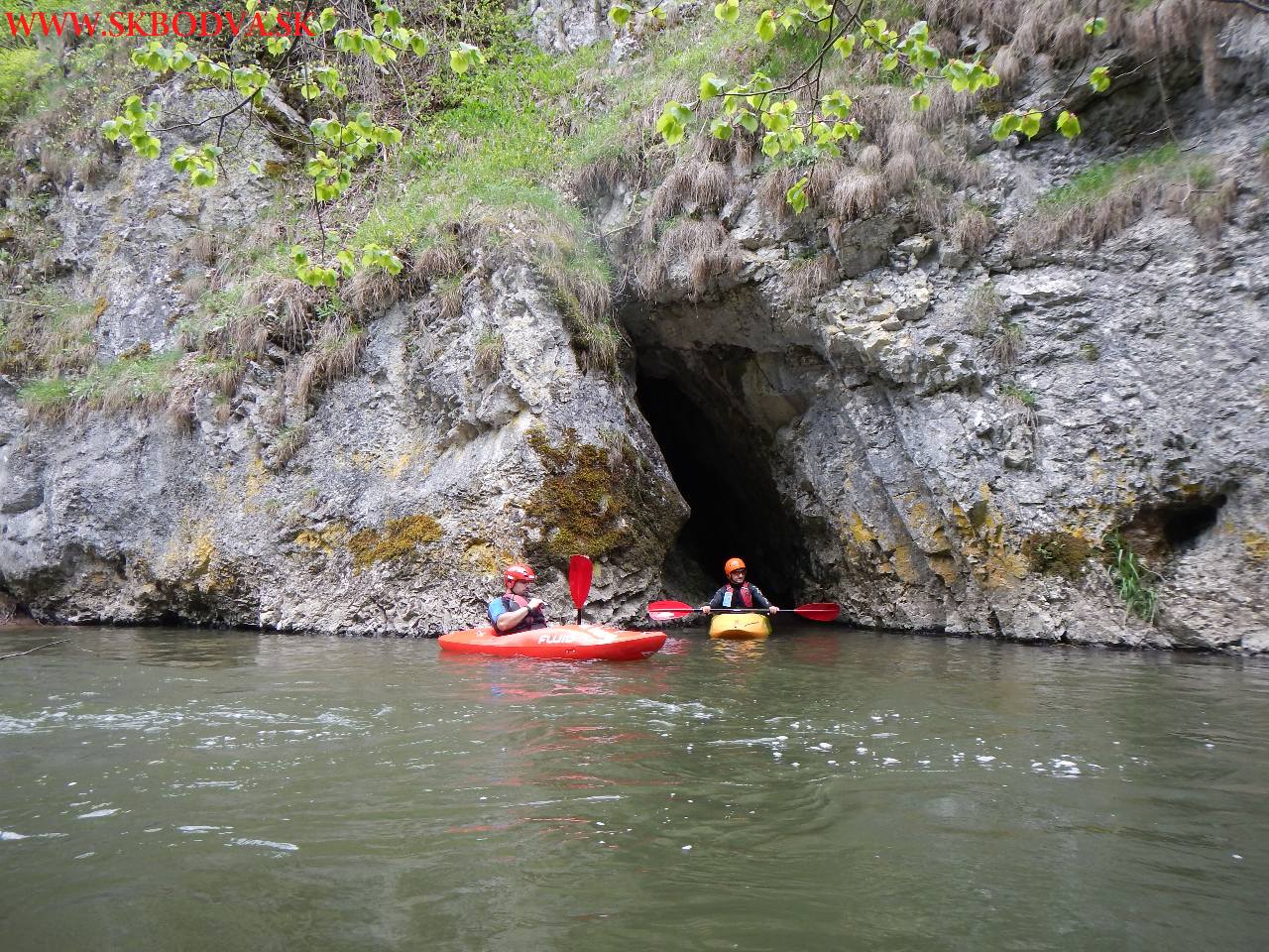 Šk Bodva Eko splav - jesenné čistenie Prielomu Hornádu